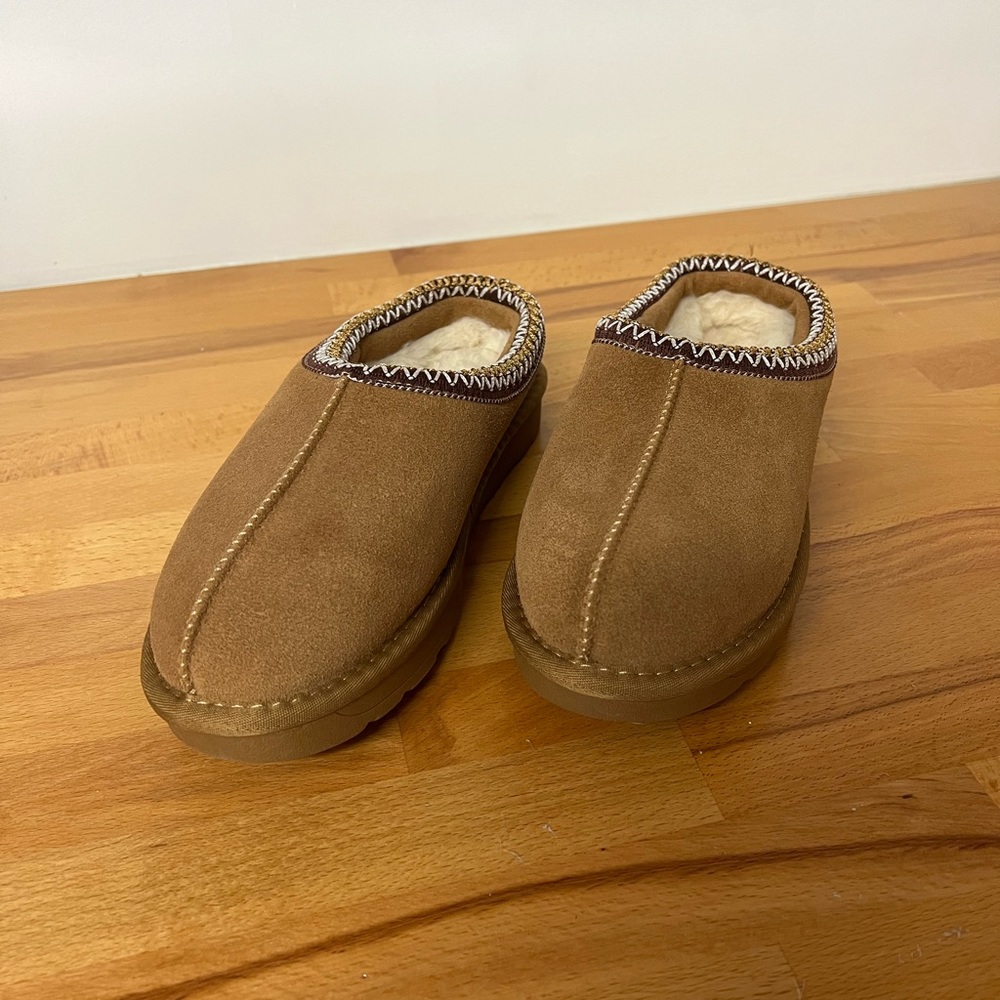 Trendy Slippers